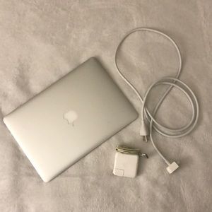 2017 MacBook Air with Original Charging Cords